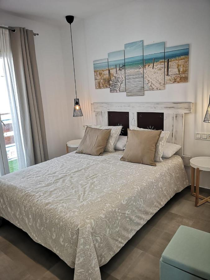 Apartamento Suite Arco De La Villa,Solo Familia Y Parejas,Parking Gratuito Conil De La Frontera Exterior foto