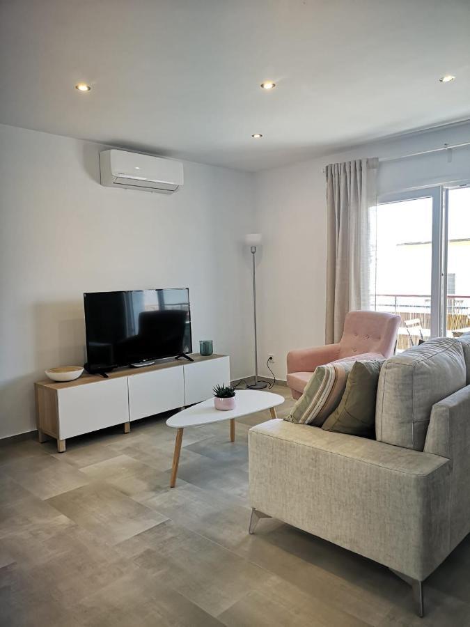 Apartamento Suite Arco De La Villa,Solo Familia Y Parejas,Parking Gratuito Conil De La Frontera Exterior foto