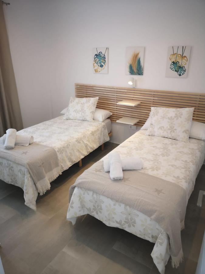 Apartamento Suite Arco De La Villa,Solo Familia Y Parejas,Parking Gratuito Conil De La Frontera Exterior foto